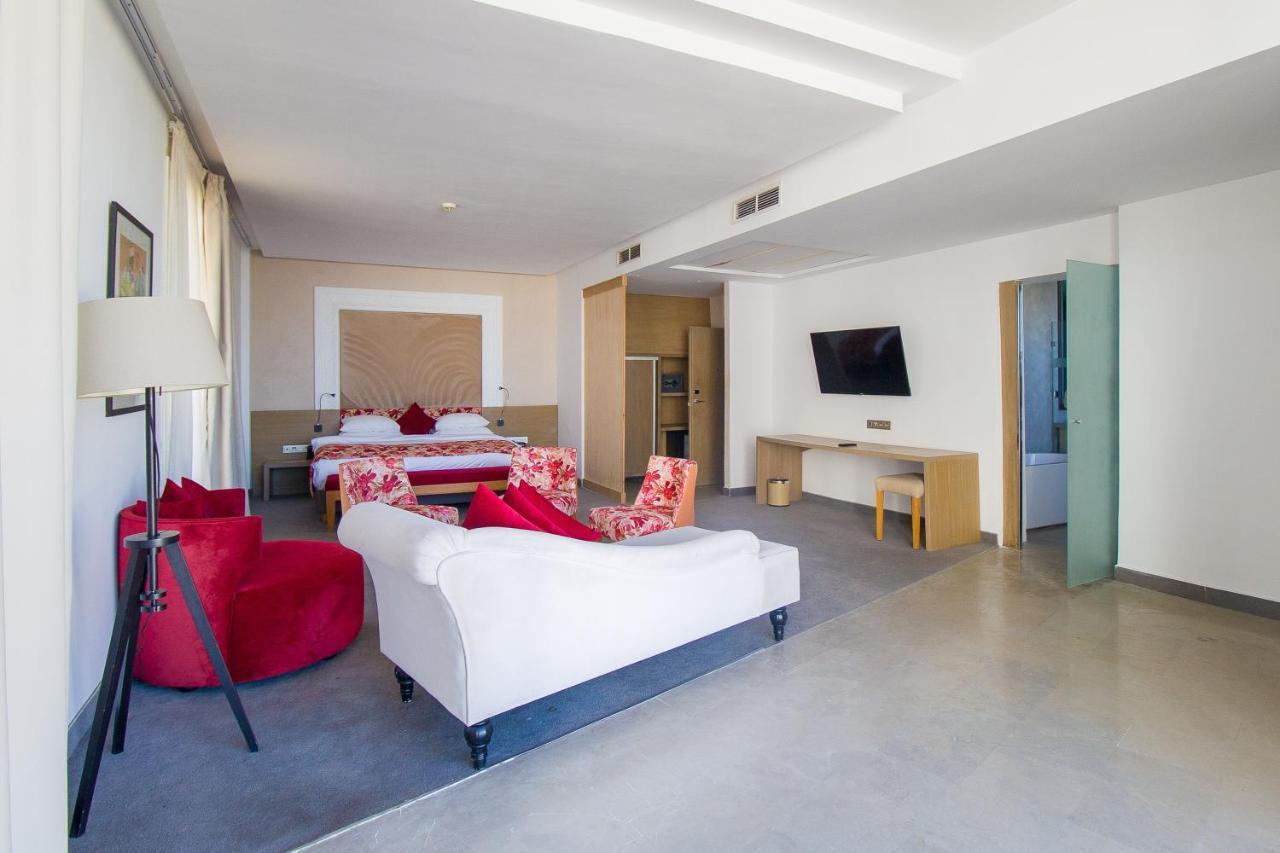 Mandarin Palace Hotel & Spa Tangier Exterior photo Suite